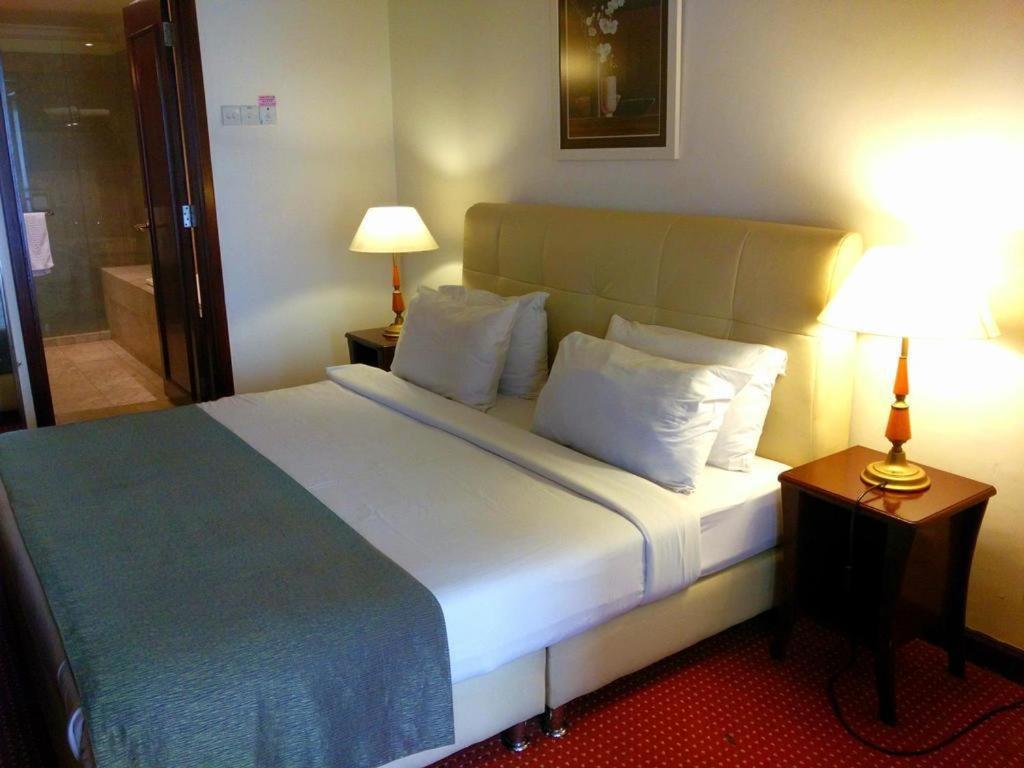 Sky Kl Suite At Time Square Kuala Lumpur Exterior photo