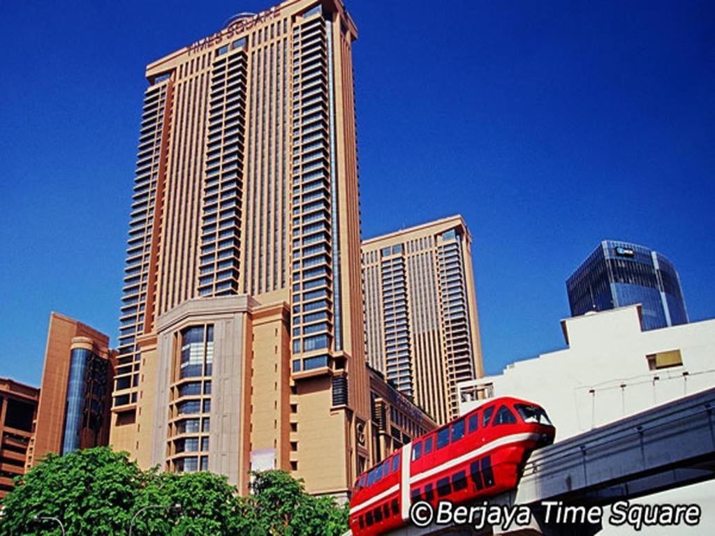 Sky Kl Suite At Time Square Kuala Lumpur Exterior photo